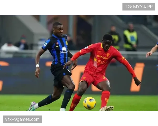 恰尔汗奥卢直接任意球破门,打入个人本赛季联赛第八球 恰尔汗奥卢直接任意球破门,打入个人本赛季联赛第八球